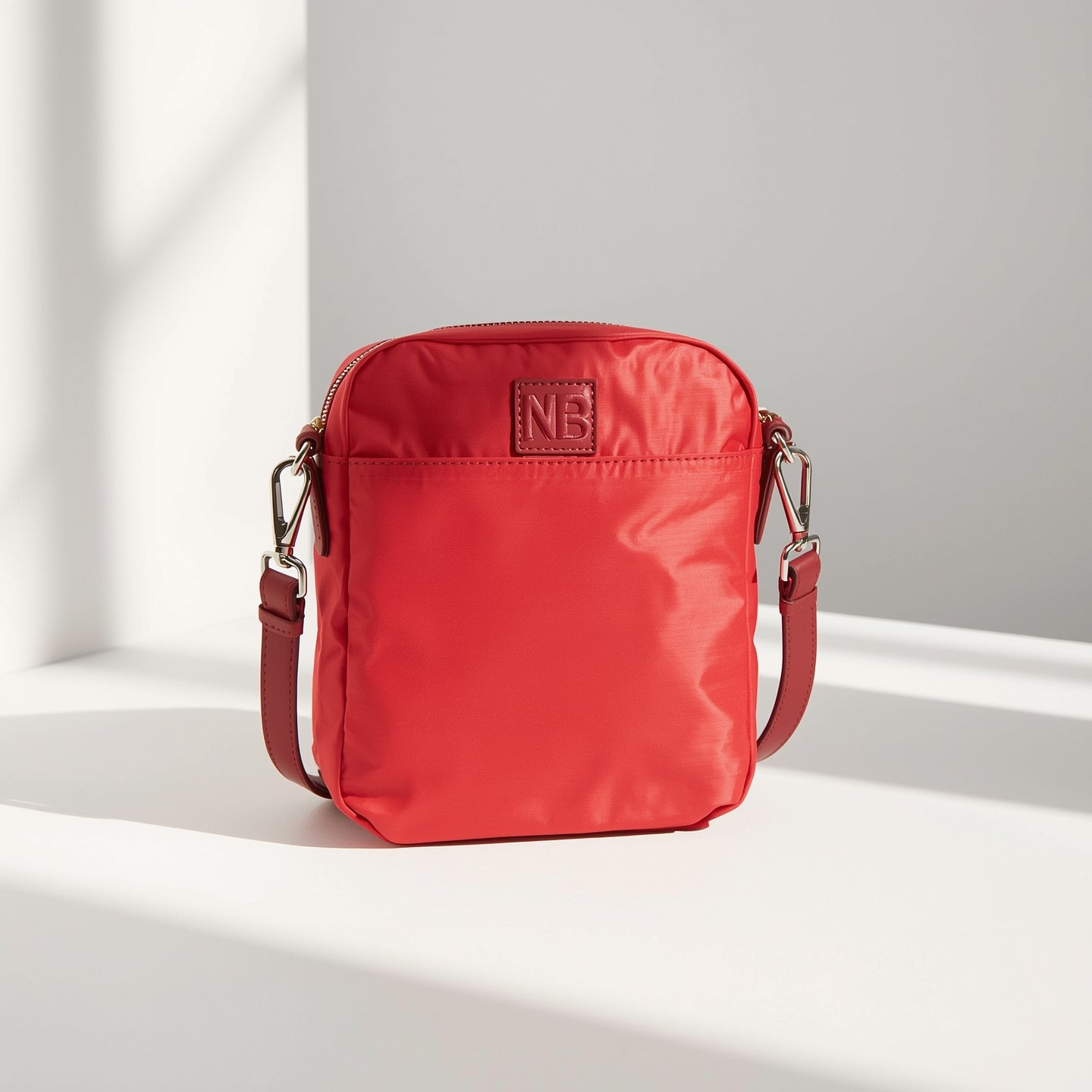 Nylon Crossbody Bag – Lightweight, Durable & Hands-Free Everyday Bag