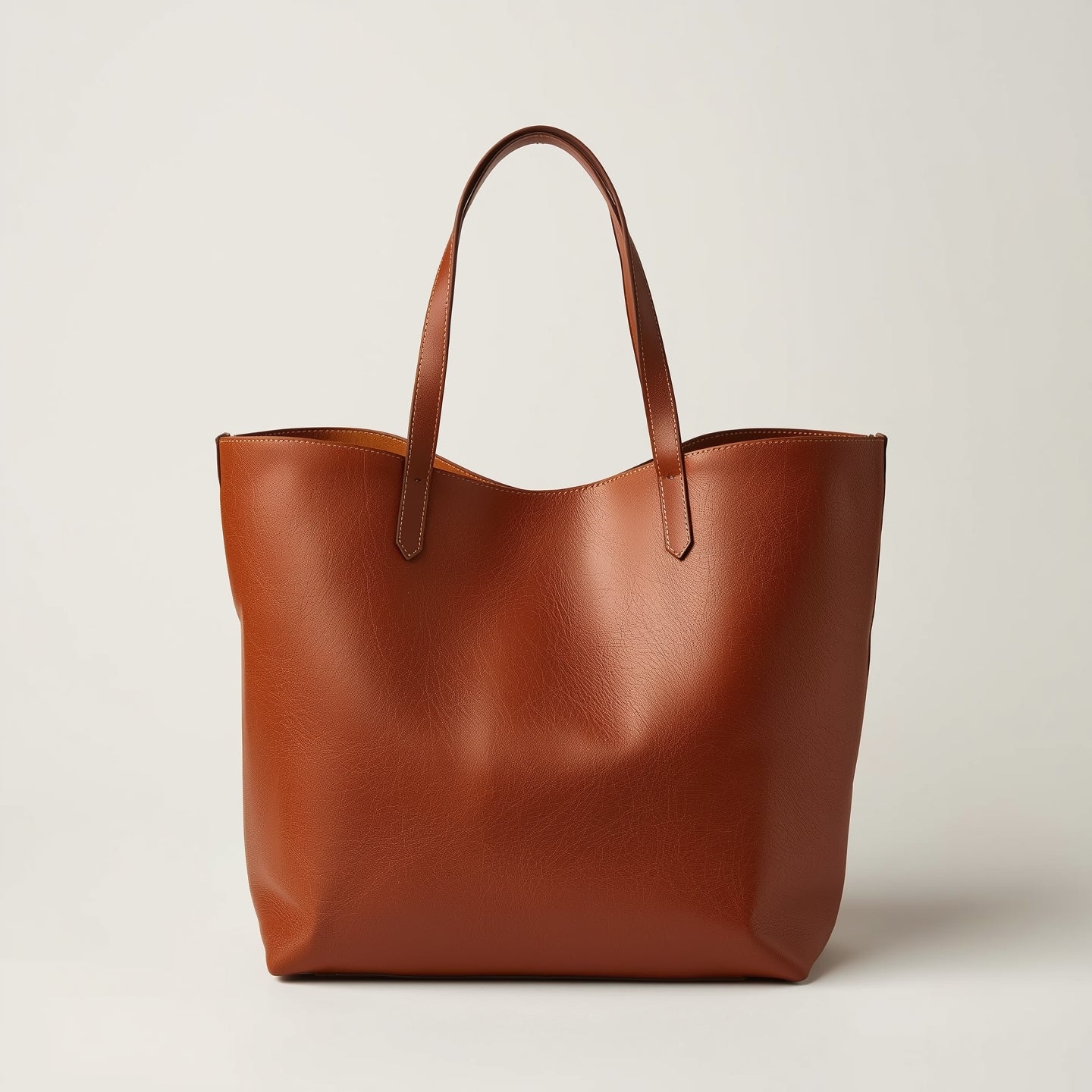 Leather Tote Bag – Stylish, Durable & Spacious Everyday Carryall