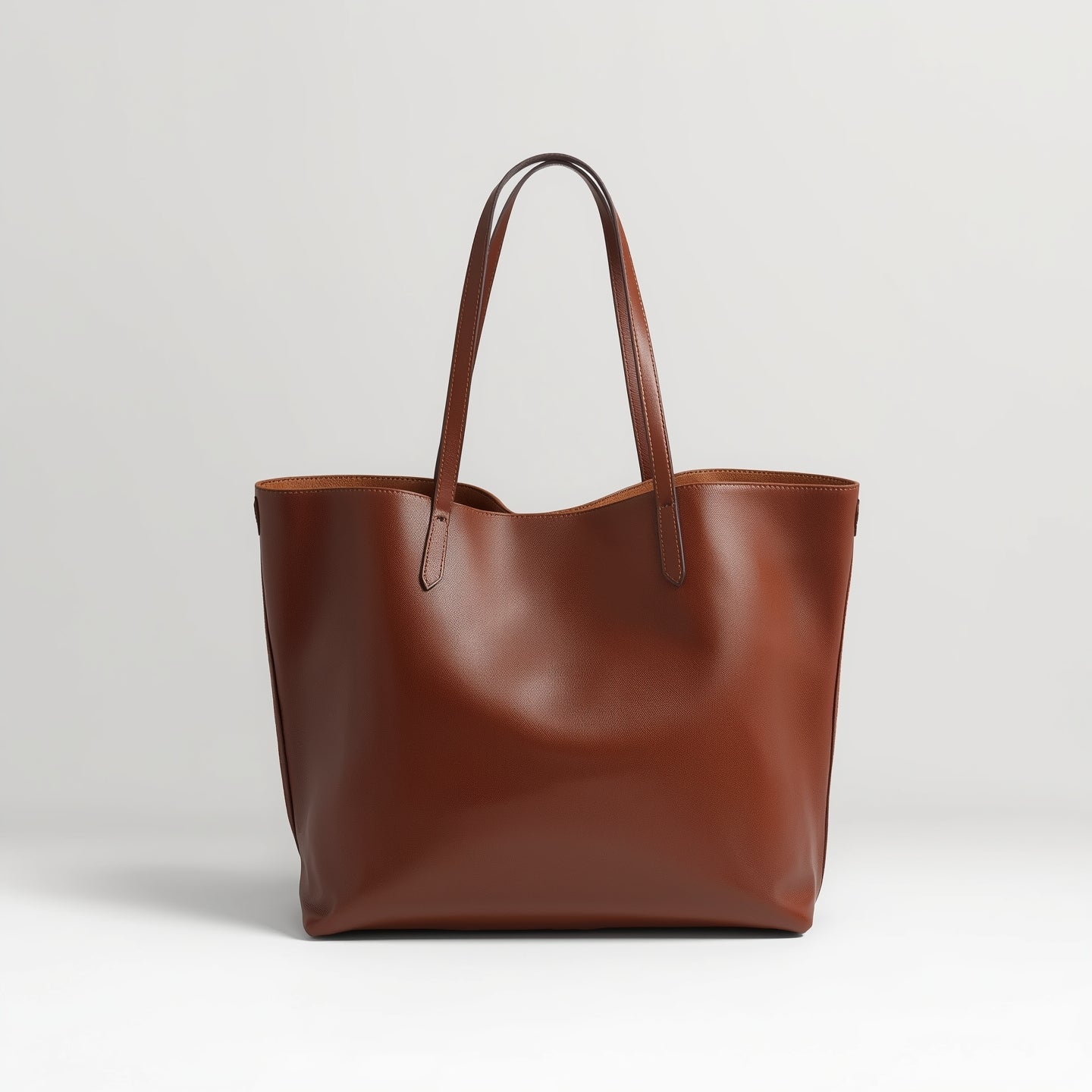 Leather Tote Bag – Stylish, Durable & Spacious Everyday Carryall