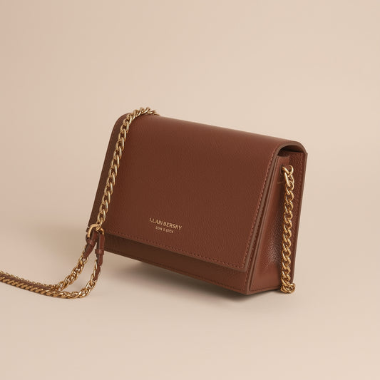 Chain Strap Crossbody Bag – Elegant, Stylish & Hands-Free Everyday Bag
