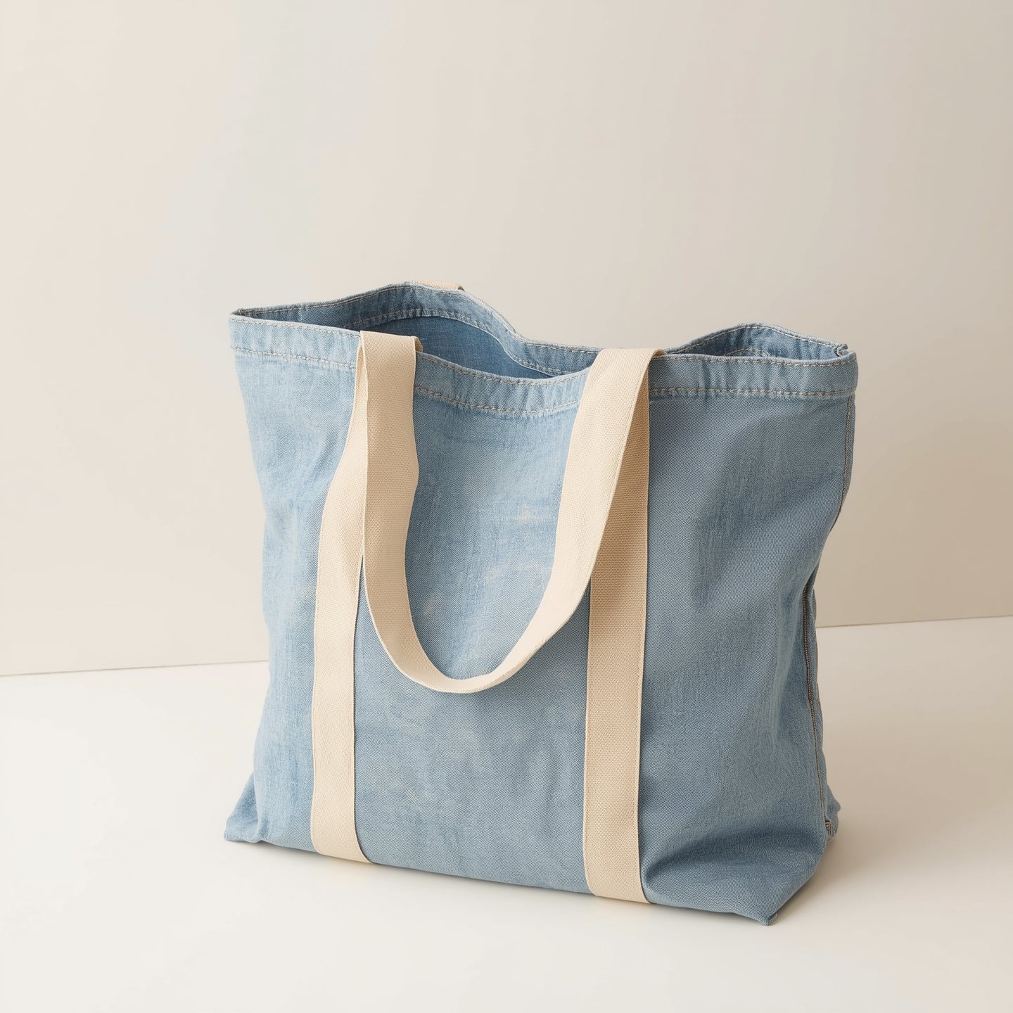 Denim Tote Bag – Trendy, Durable & Everyday Casual Carryall